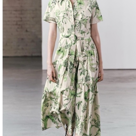 Zara Green and White Pleated Maxi Dress - Picture 2 of 6